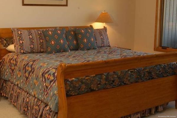 PARK CONDOS BY RESORT PROPERTY MANAGEMEN (Big Sky)
